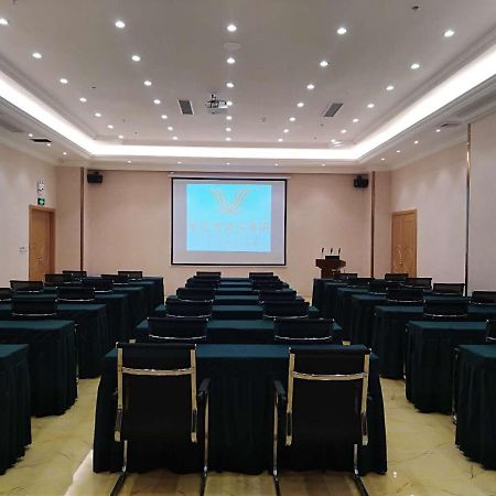 Vienna Hotel Nanxiong Eksteriør bilde